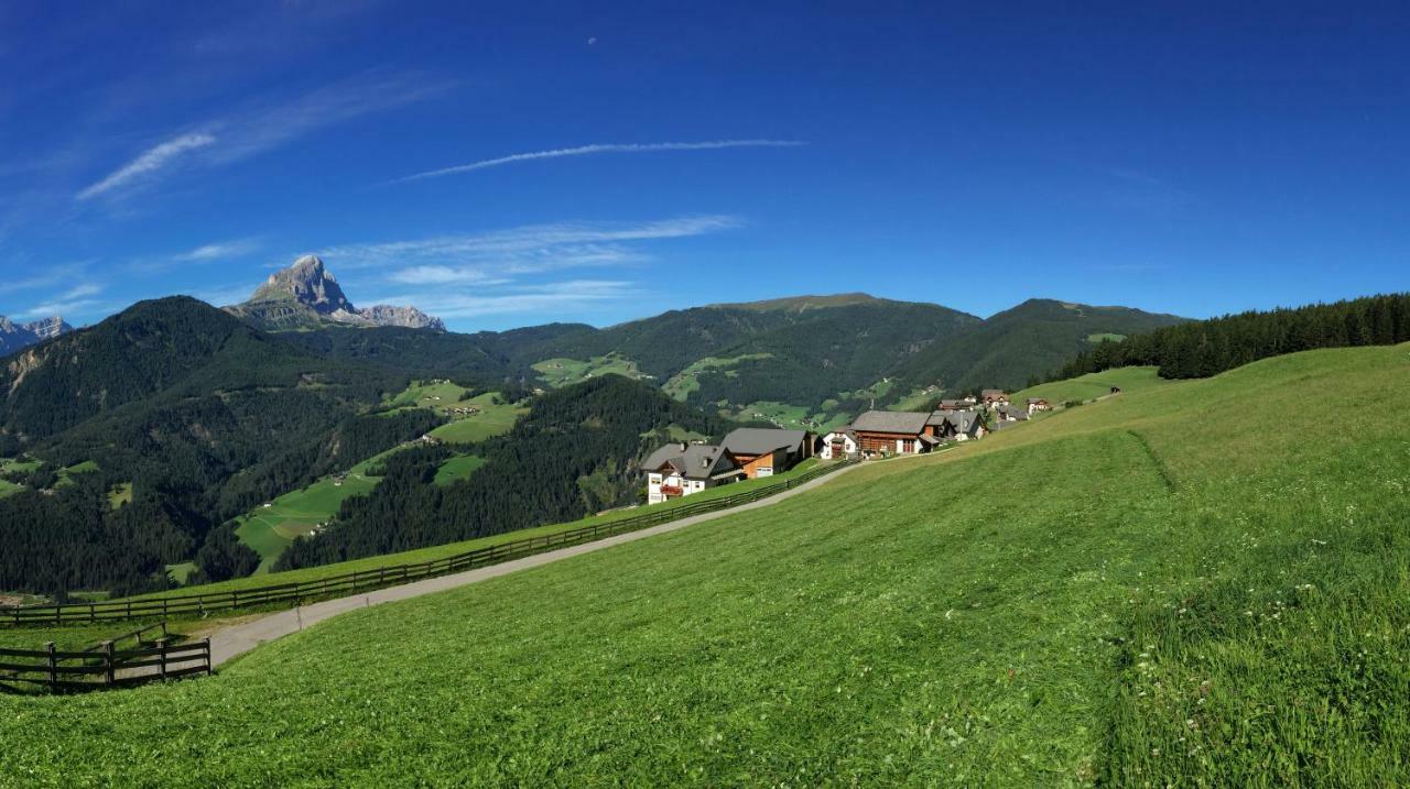 Alpinus Agriturism Leilighet San Martino in Badia Eksteriør bilde